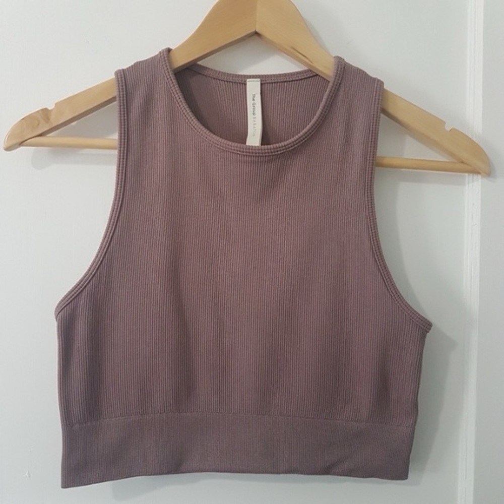Aritzia The Group Babaton Silhouette Seamless Ribbed Crop Tank Deep Taupe Sz M